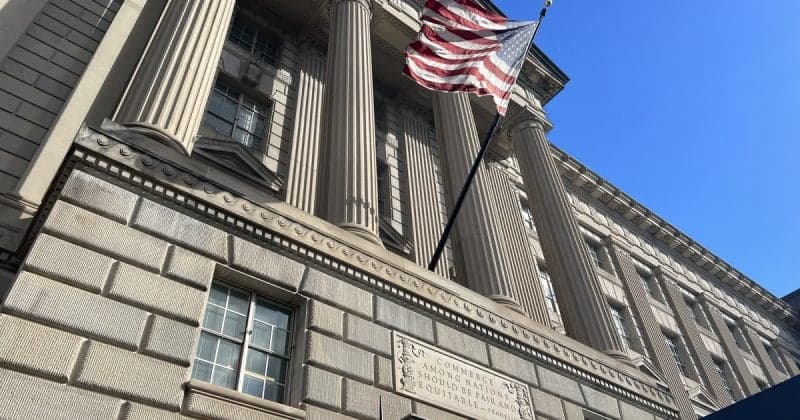 U.S. Closes AI Chip Export Loophole for Chinese Companies